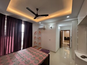 Living Room in 2.5 BHK Apartment at Omaxe Lake, North Mullanpur – for Rent