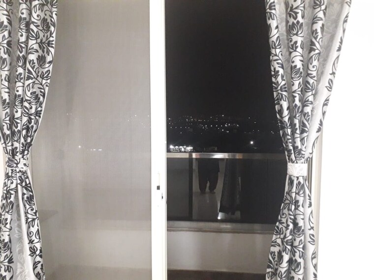 Bathroom, shapoorji-pallonji-joyville-hinjewadi 3 Bedroom 950 Sq.Ft. Apartment In Hinjewadi Pune 9272324