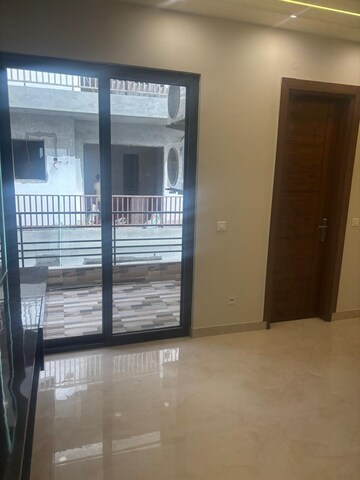 Room in 4 BHK Builder Floor at Palam Vihar Residents Association, Palam Vihar – for Sale