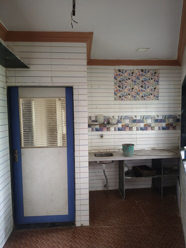 Kitchen, harshal-dev-chhaya-apartment 1 Bedroom 700 Sq.Ft. Apartment In Dahisar East Mumbai 9272337