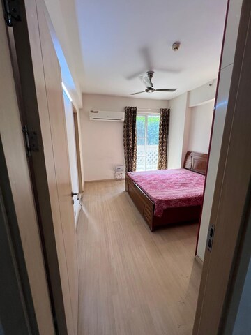 Room in 3.5 BHK Apartment at DLF New Town Heights III, Sector 91 – for Rent