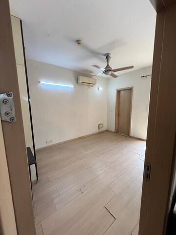 Room in 3.5 BHK Apartment at DLF New Town Heights III, Sector 91 – for Rent