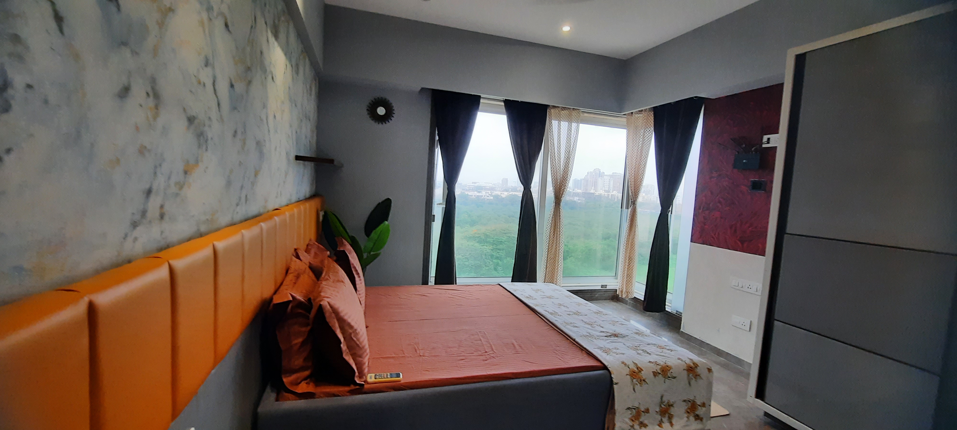 2 BHK Apartment For Rent in Rustomjee Elements Wing SG