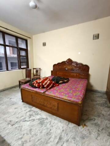 Bedroom in 2 BHK Builder Floor at Sushant Lok I – for Rent