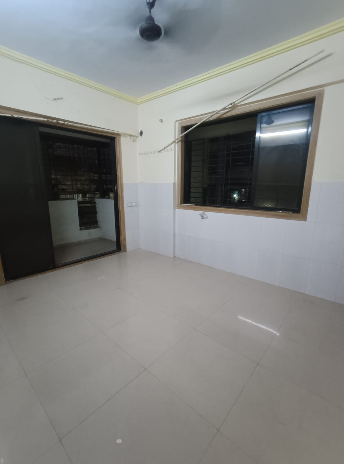 1 BHK Apartment For Rent in Kopar Khairane