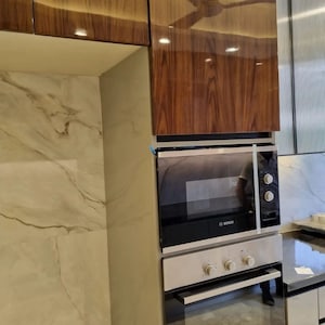 Furnished Amenities in 3.5 BHK Apartment at Ambience Island Lagoon, Sector 24 – for Rent