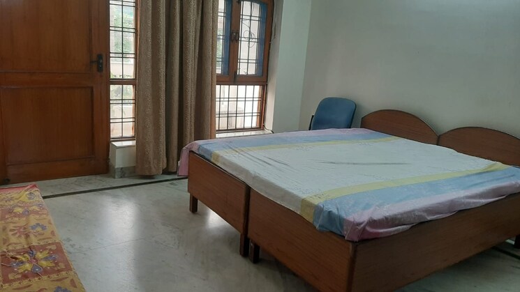 Bedroom, shubhkamna-advert-apartments 3 Bedroom 1550 Sq.Ft. Apartment In Sector 50 Noida 9272390