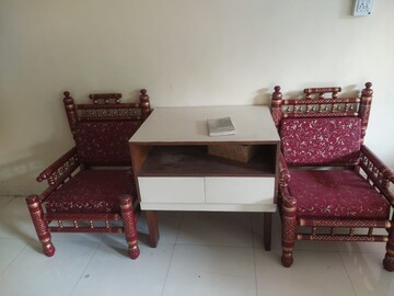 Furnished Amenities in 1 RK Apartment at Gujrat Colony – for Rent