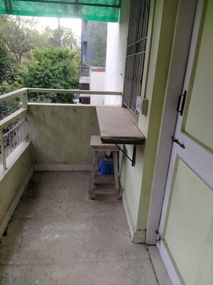 Balcony in 1 RK Apartment at Gujrat Colony – for Rent