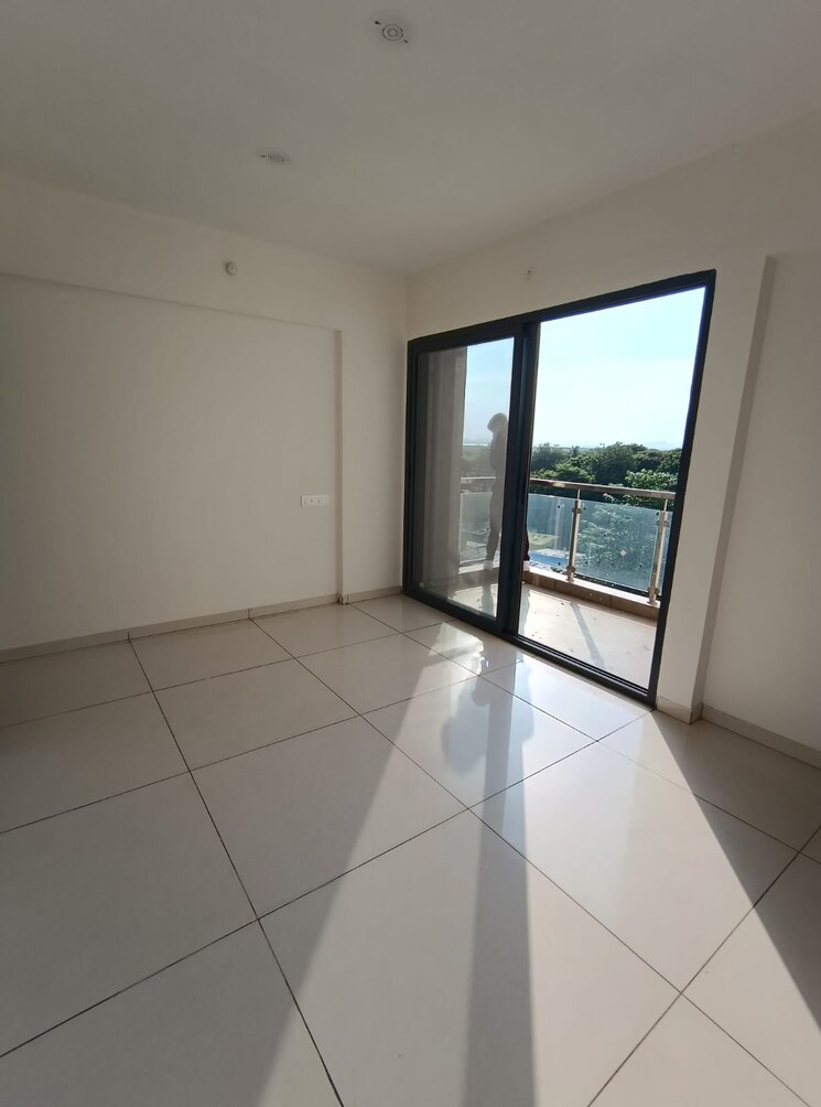 Room, kopar khairane 1 Bedroom 250 Sq.Ft. Apartment In Kopar Khairane Navi Mumbai 9272411