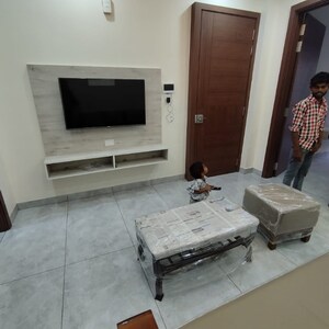 Bathroom in 2 BHK Builder Floor at SS Plaza Gurgaon, Mayfield Garden – for Rent