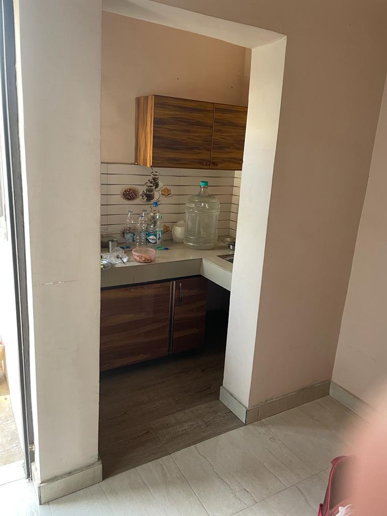 1 RkBuilder Floor For Rent in Sector 52