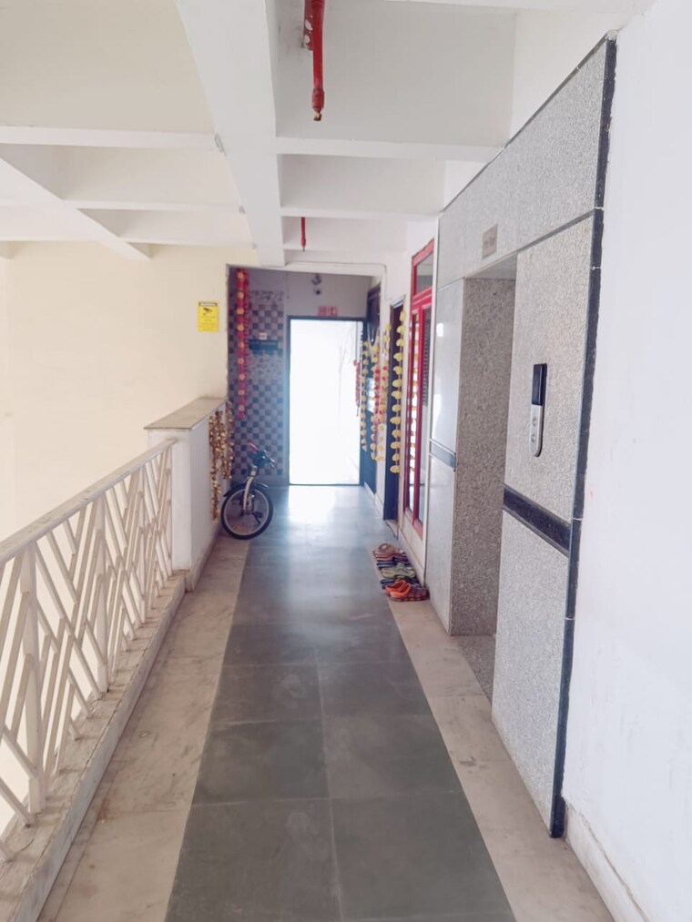 undefined, amrapali-eden-park 3.5 Bedroom 1785 Sq.Mt. Apartment In Sector 50 Noida 9272456