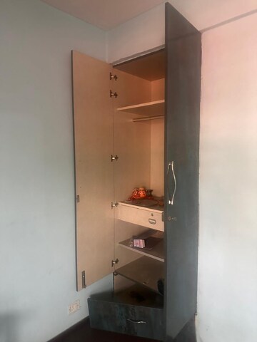 Furnished Amenities in 3 BHK Apartment at BPTP Park 81, Sector 81 – for Sale