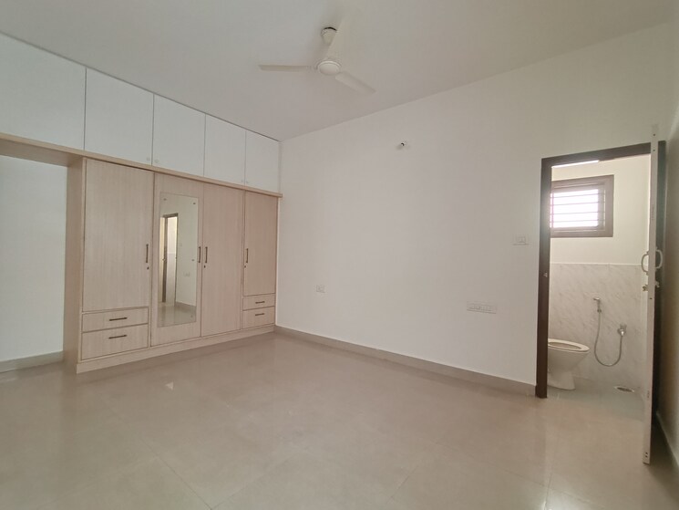 Room, hsr layout 2 Bedroom 1300 Sq.Ft. Independent House In Hsr Layout Bangalore 9272457