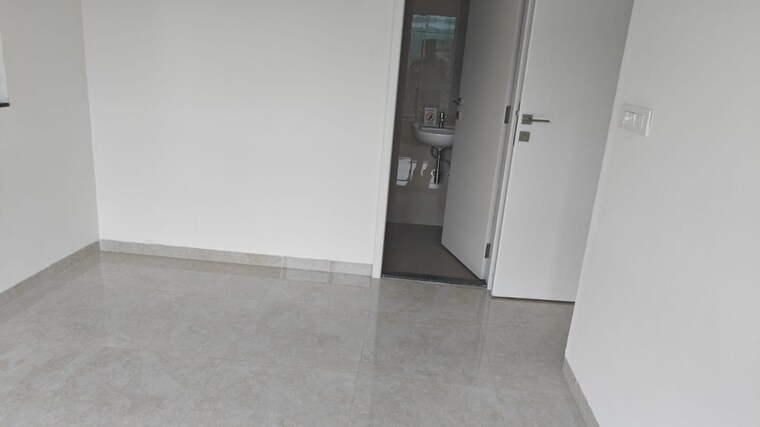 Room, shreem-shree-krishna 1 Bedroom 437 Sq.Ft. Apartment In Powai Mumbai 9272462