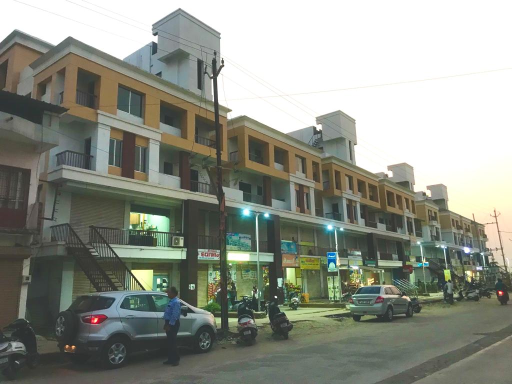 3 BHK + Pooja Room Apartment For Sale in Kamaxi Heights