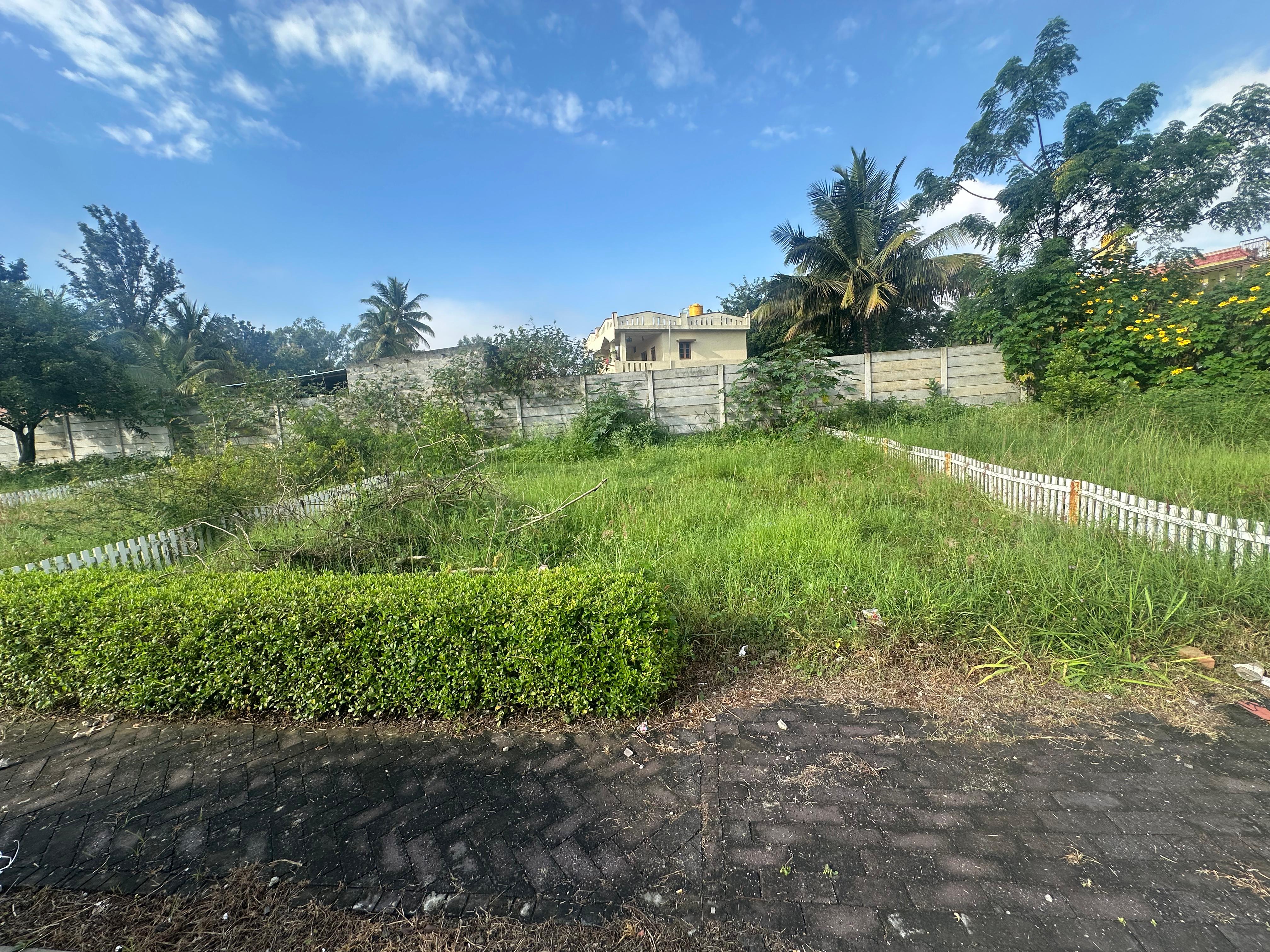 Plot For Sale in Tattvam Woodsvale