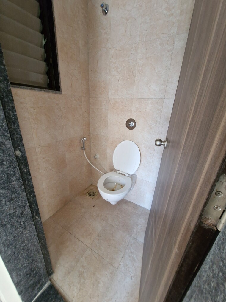 Bathroom, rustomjee-avenue-l1 2 Bedroom 555 Sq.Ft. Apartment In Virar West Palghar 9272558