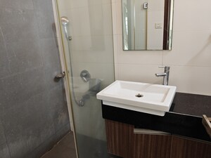 2 BHK Apartment For Rent in Hiranandani Meadows, Manpada