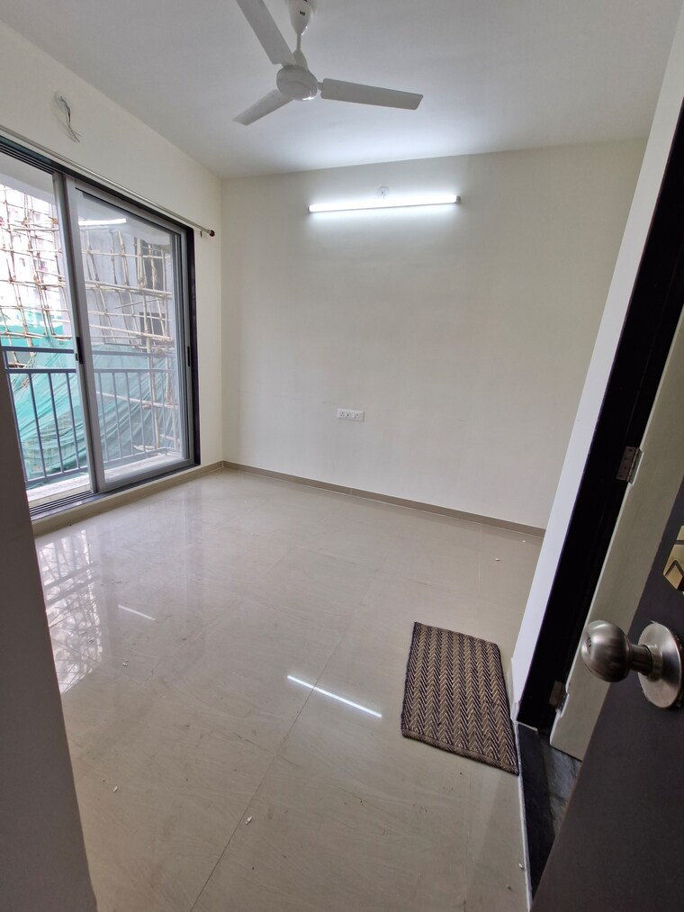 Room, mayfair-virar-gardens 1 Bedroom 444 Sq.Ft. Apartment In Bolinj Palghar 9272607