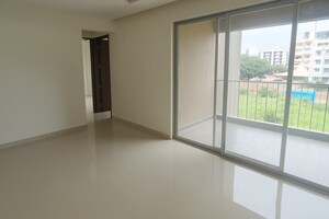 Room in 2 BHK Apartment at Legacy Imperial, Kiwale – for Rent