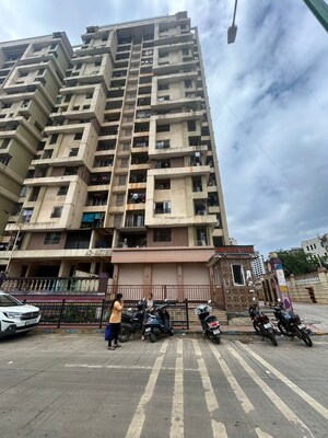  Shop For Rent in Jhalak Palacia, Ulhasnagar