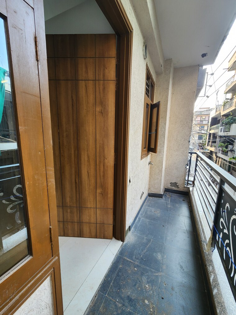 Exterior View, chattarpur 3 Bedroom 1200 Sq.Ft. Builder Floor In Chattarpur Delhi 9272623