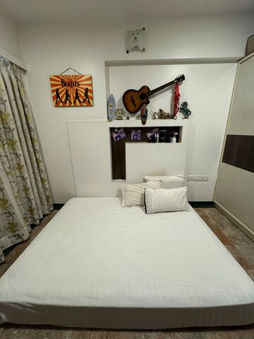 Bedroom in 2 BHK Apartment at Hiranandani Avalon, Powai – for Rent