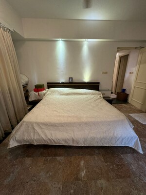 Bedroom in 2 BHK Apartment at Hiranandani Avalon, Powai – for Rent