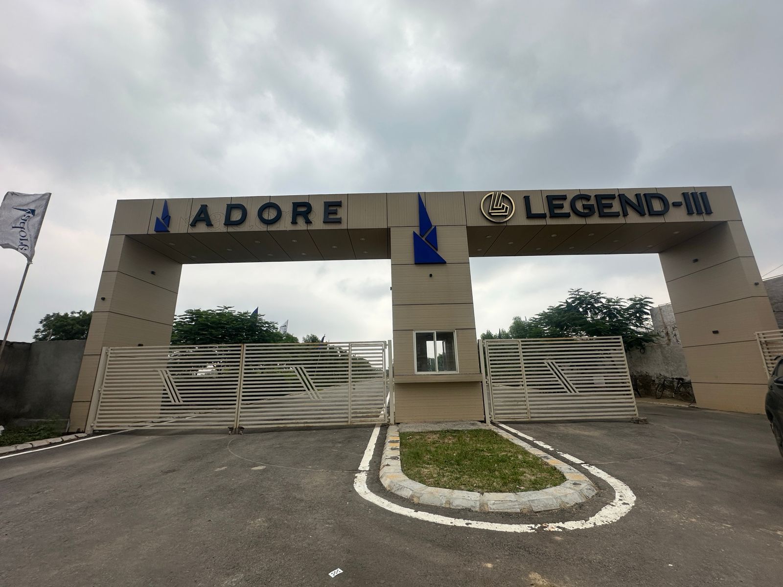 4 BHK Builder Floor For Sale in Adore Legend