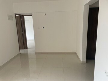 Room in 2 BHK Apartment at Choice Goodwill Metropolis West, Lohgaon – for Rent