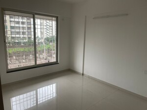 Room in 2 BHK Apartment at Choice Goodwill Metropolis West, Lohgaon – for Rent