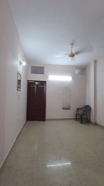 Room in 2.5 BHK Builder Floor at Kalkaji – for Rent