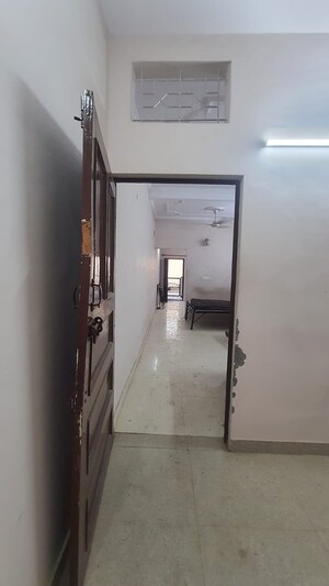 Room in 2.5 BHK Builder Floor at Kalkaji – for Rent
