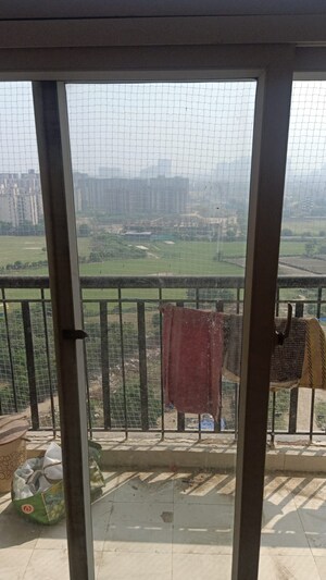 2 BHK Apartment For Rent in Amrapali Zodiac, Sector 120