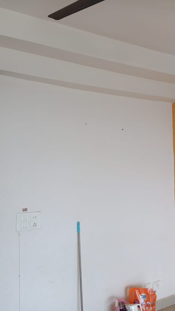 Room in 2 BHK Apartment at Amrapali Zodiac, Sector 120 – for Rent
