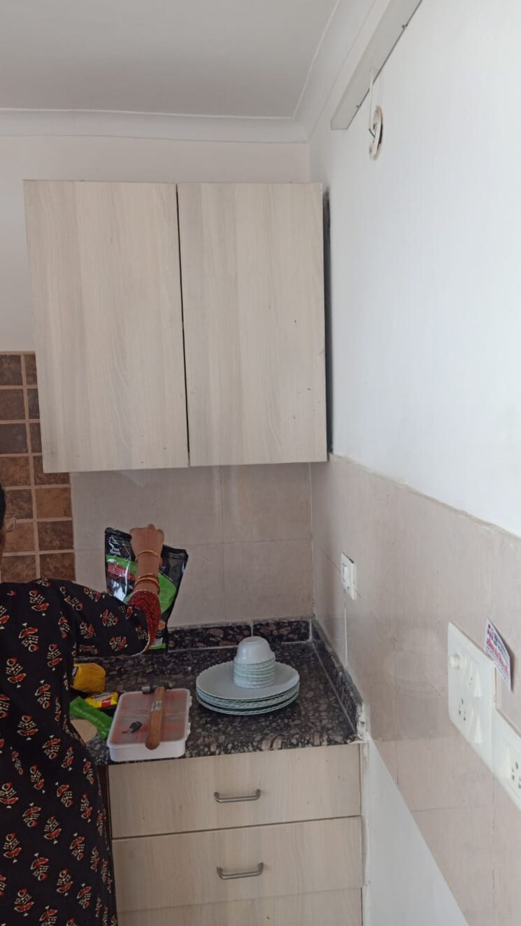 Bathroom, amrapali-zodiac 2 Bedroom 950 Sq.Ft. Apartment In Sector 120 Noida 9272737