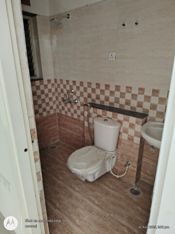 Bathroom in 4 BHK Apartment at IBD Kings Park, Bawadia Kalan – for Sale