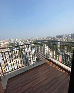 2 BHK Apartment For Sale in Royal Orange County