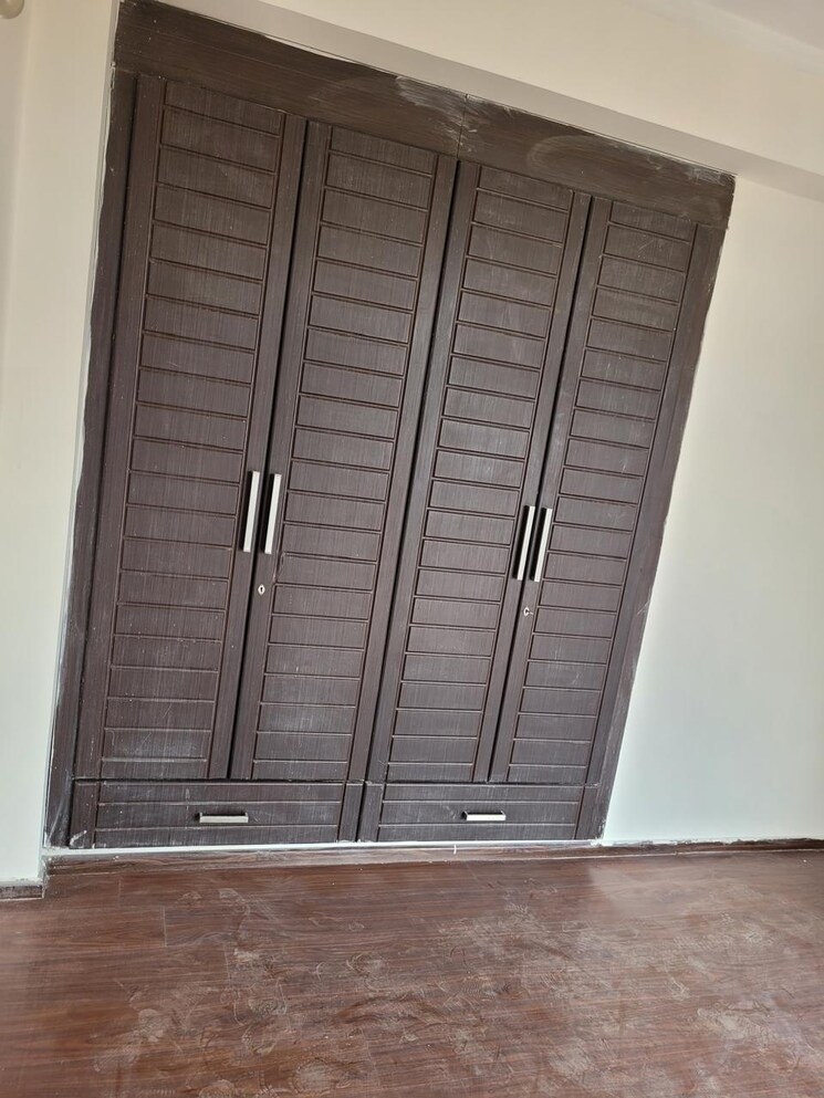 undefined, amrapali-zodiac 2 Bedroom 950 Sq.Ft. Apartment In Sector 120 Noida 9272778