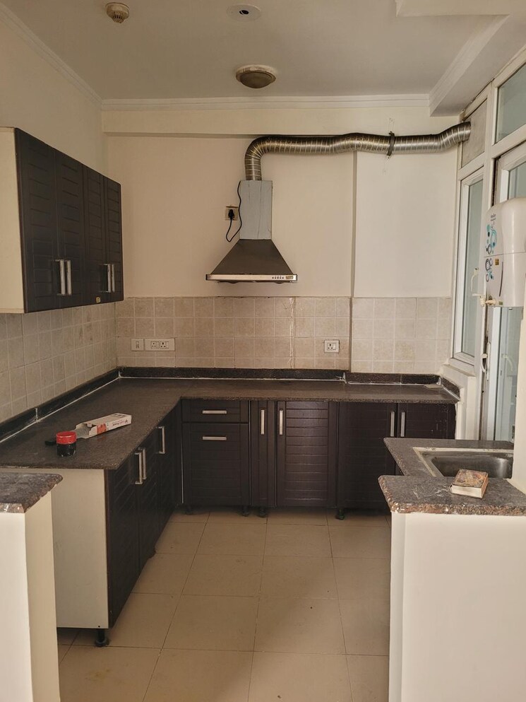 Kitchen, amrapali-zodiac 2 Bedroom 950 Sq.Ft. Apartment In Sector 120 Noida 9272778