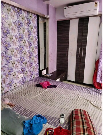 Bedroom in 2 BHK Apartment at VFVA Towers, Majiwada – for Sale