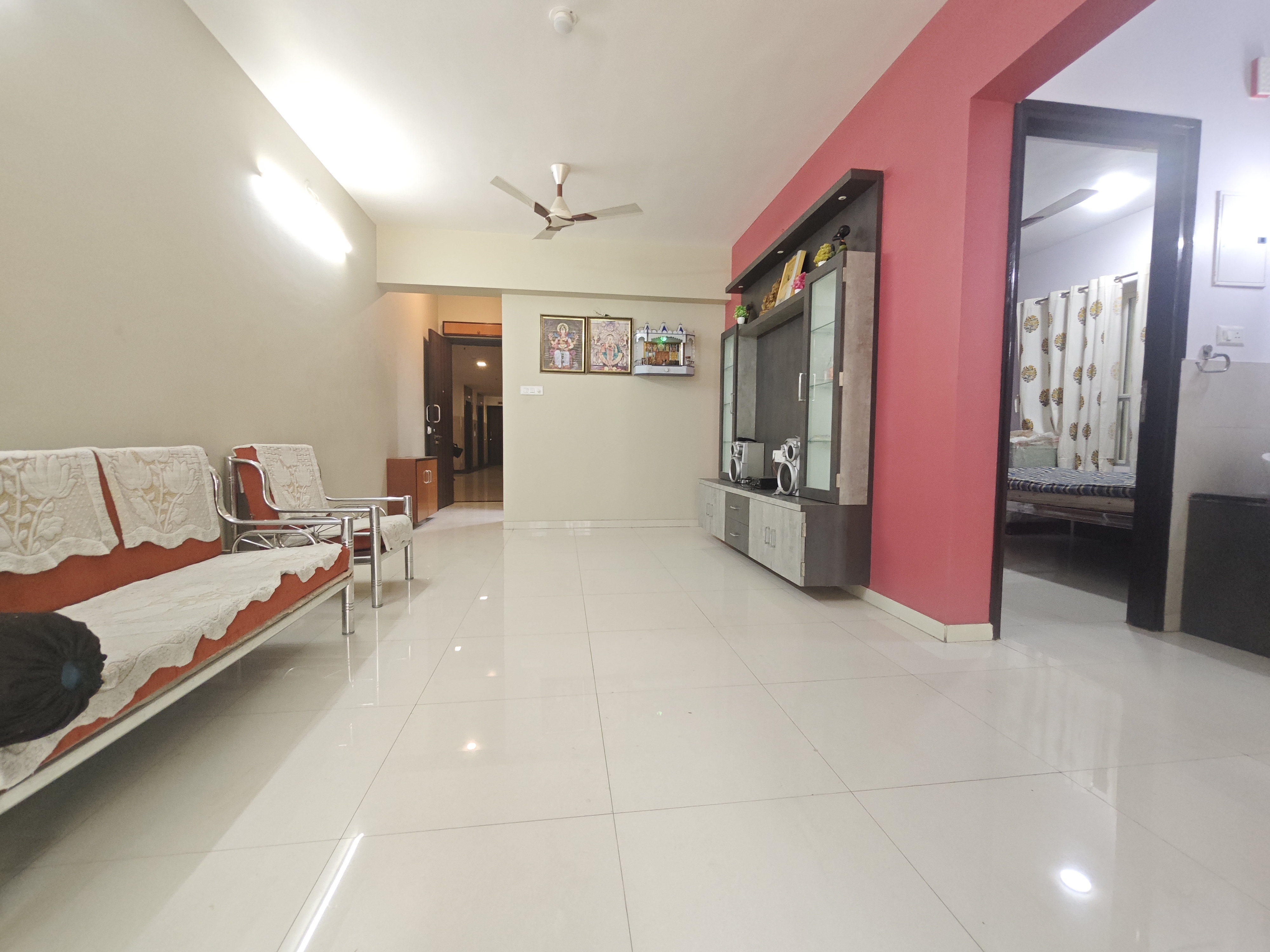 2 BHK Apartment For Rent in Marathon Nexzone