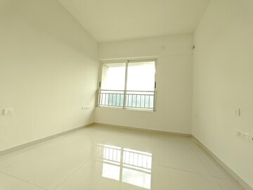 Room in 2 BHK Apartment at Marathon Nexzone Atlas 1, New Panvel – for Sale