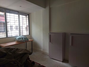 Room in 1 BHK Apartment at Koregaon Park – for Rent