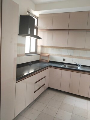 Kitchen in 3 BHK Apartment at Unitech Uniworld Gardens 2, Sector 47 – for Rent