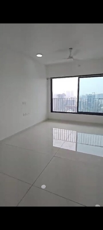 3 BHK Apartment For Rent in Sunteck Avenue 2, Goregaon West