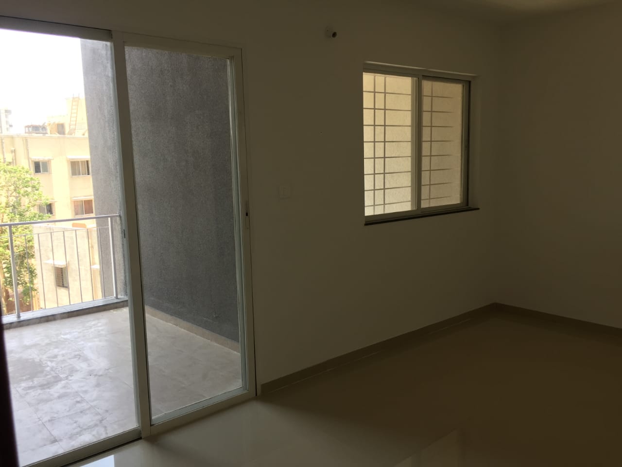 2 BHK 1050 Sq.Ft. Apartment in Goel Ganga Aria