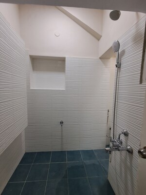 Master Bedroom in 2 BHK Builder Floor at Indiranagar – for Rent